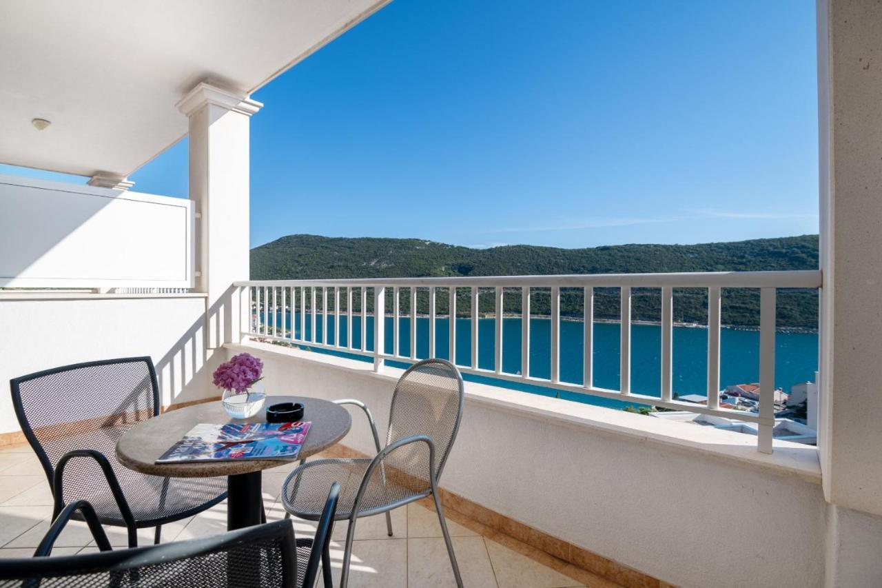 Hotel Luna Neum Εξωτερικό φωτογραφία